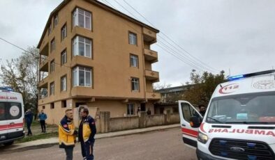 Ziyaretine gittiği babasını evde ölü buldu