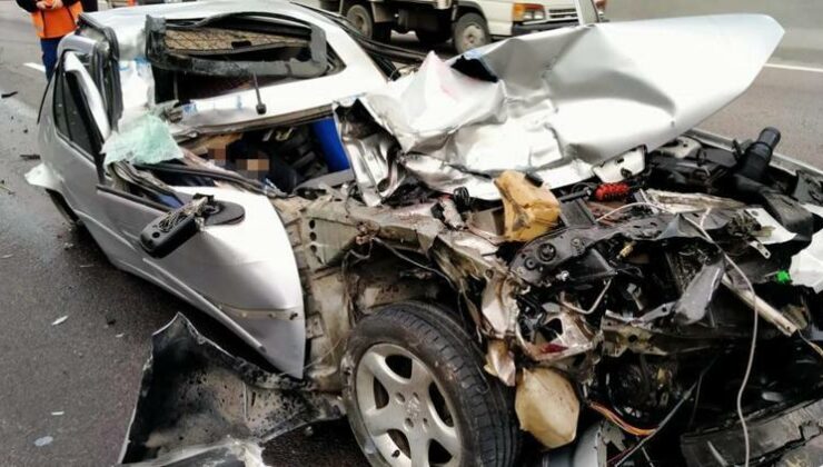 İzne çıkan polis memurları kaza yaptı: 1 ölü, 1 yaralı