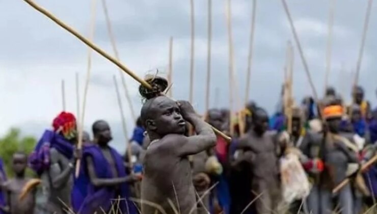 Papua Yeni Gine’de kabile çatışmasında 53 kişi hayatını kaybetti