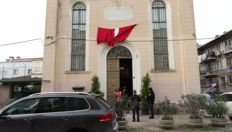 Sarıyer’de Santa Maria Kilisesi’nde terör saldırısı sonrası ilk Pazar ayini